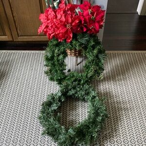 NEW WITHOUT TAGS==2 Artificial Holiday Wreaths & 2 Poinsettia Bunches